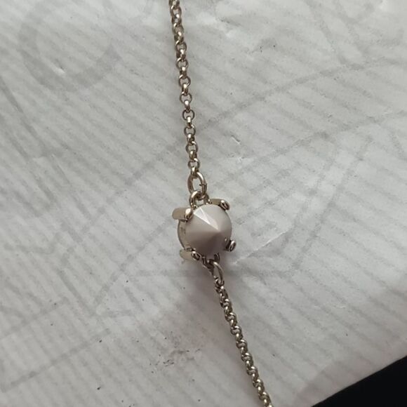 Beaded necklace - Picture 3 of 5